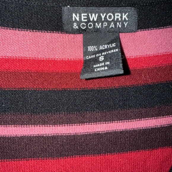 New York & Company Multicolor V-Neck Sweater - Picture 3 of 3